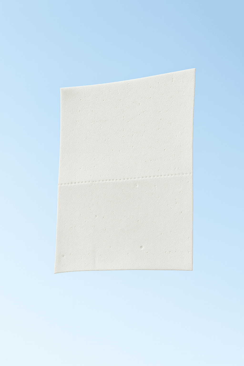 bibi wasstrips product showcase - een witte wasstrip tegen een lichtblauwe achtergrond